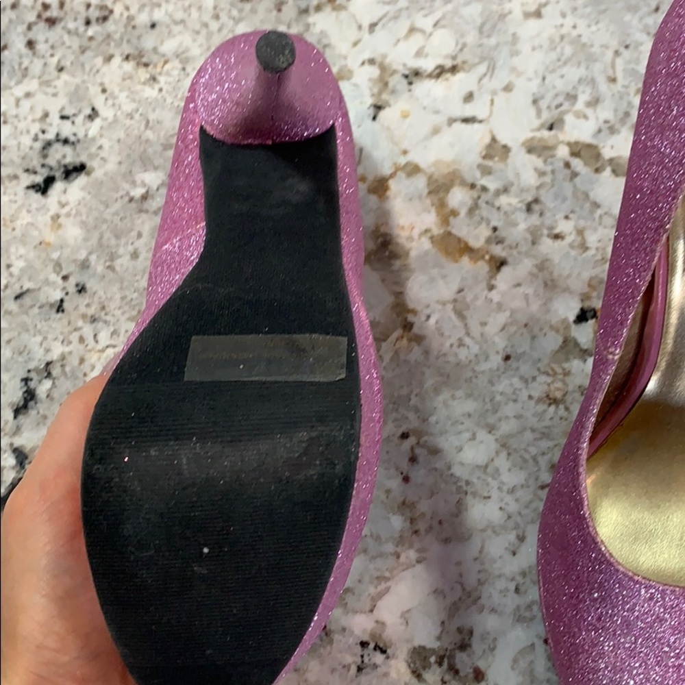Shoes - Picture 2 of 3